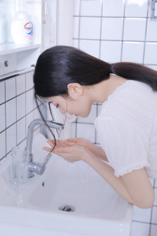 又见女王蜂